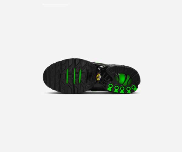 Nike Air Max Plus Black & Green - Image 2
